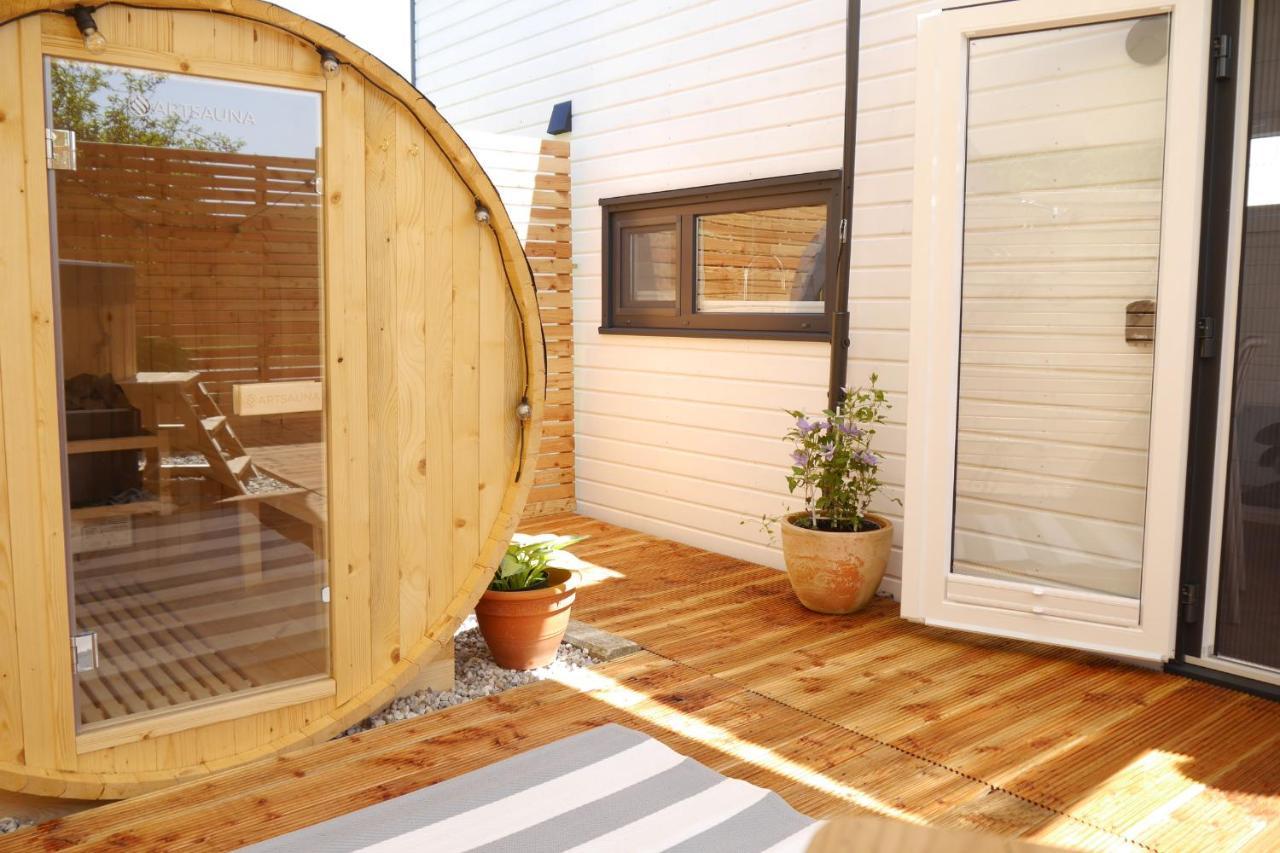 Вилла Tiny House Gaensebluemchen Kirchanschoring Экстерьер фото